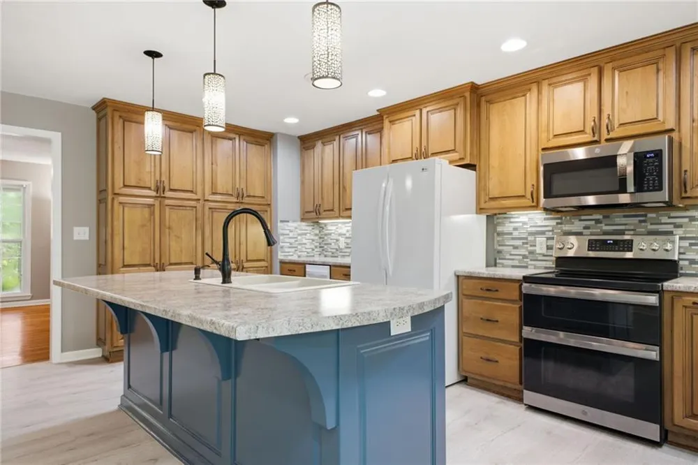 571 Frontier Circle Summerville, GA 30747