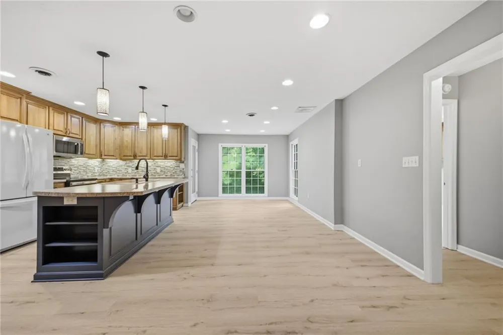 571 Frontier Circle Summerville, GA 30747