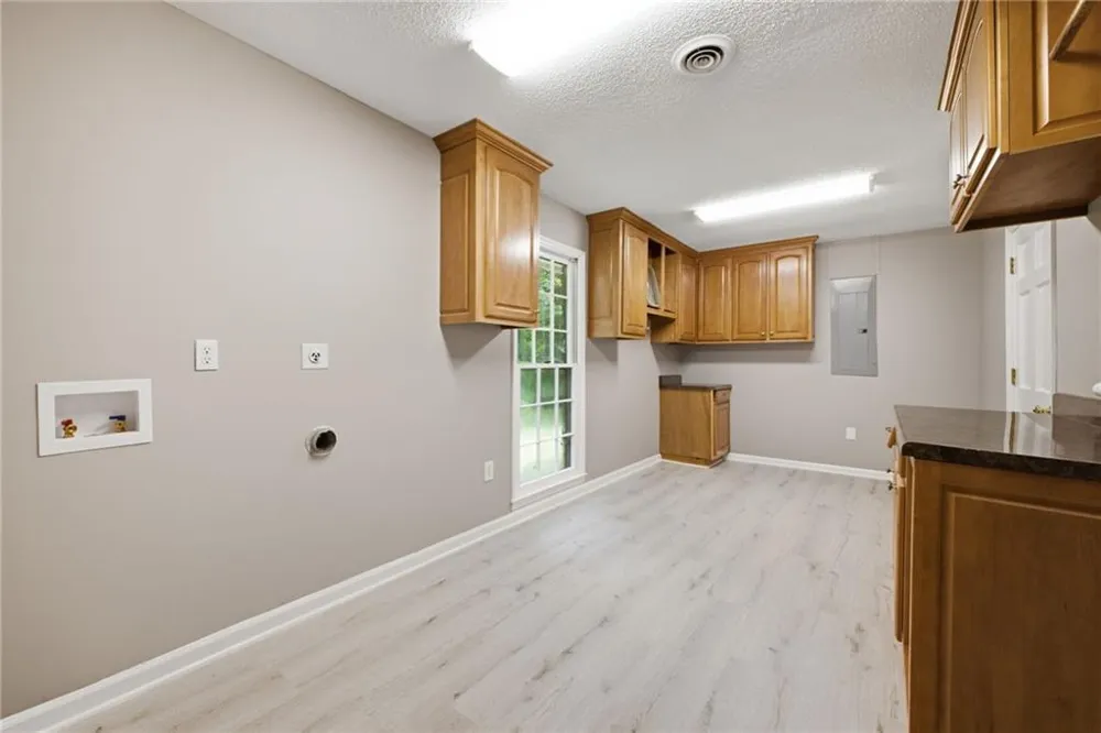 571 Frontier Circle Summerville, GA 30747