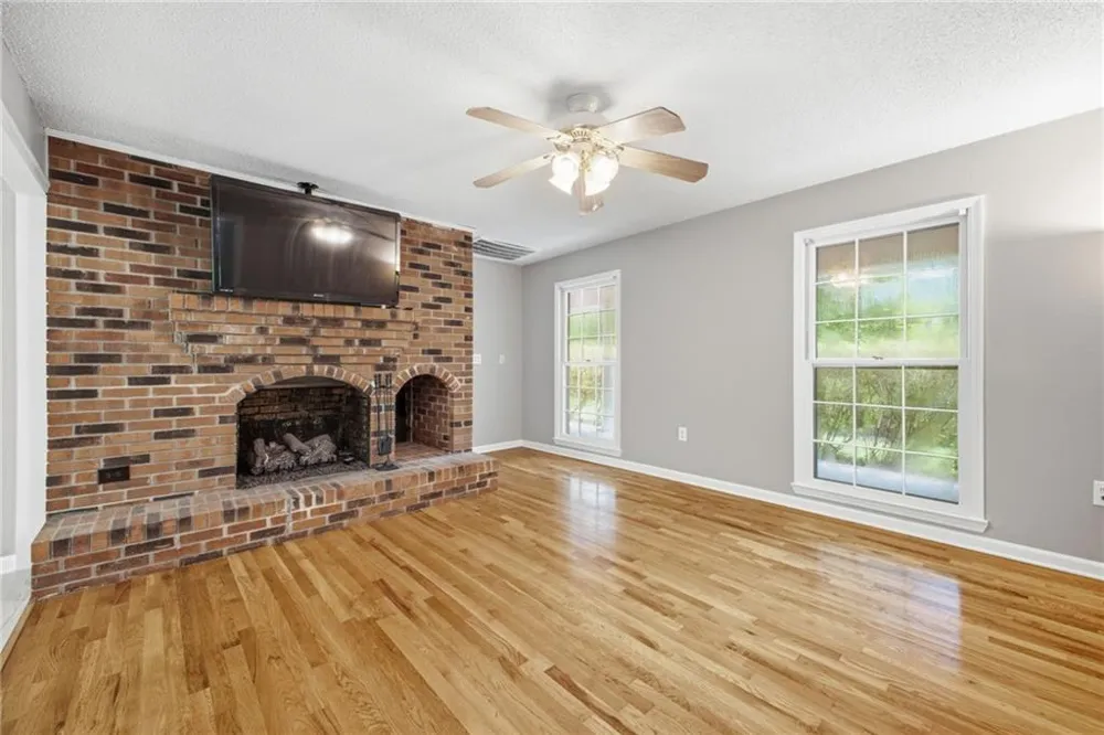 571 Frontier Circle Summerville, GA 30747