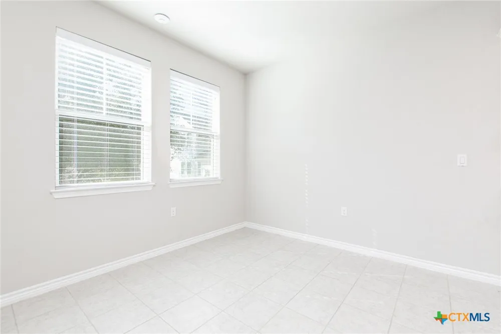 121 Lafitte Drive #101 San Marcos, TX 78666