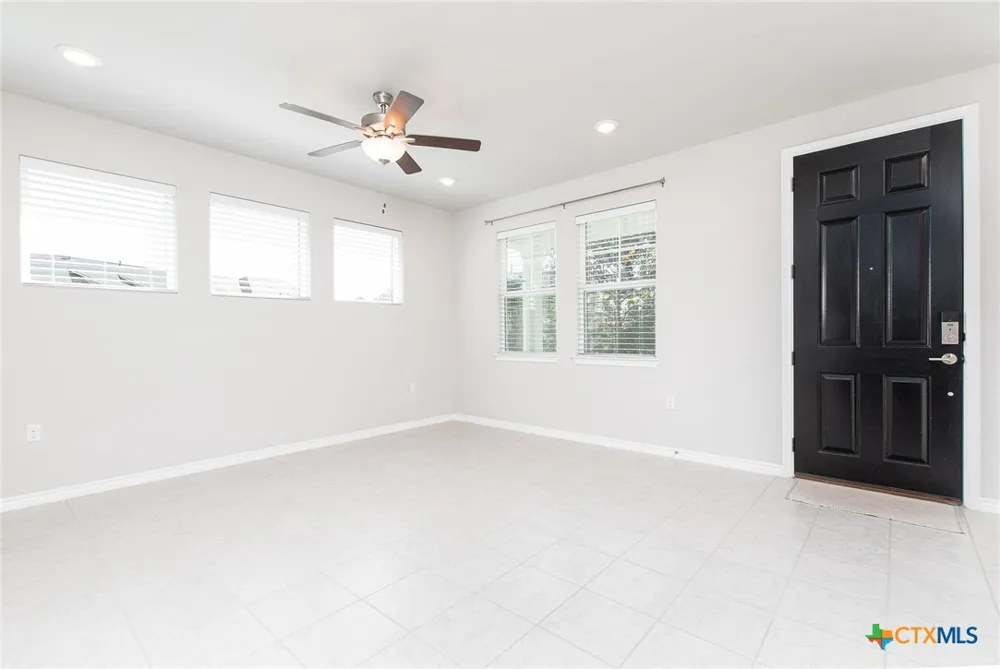 121 Lafitte Drive #101 San Marcos, TX 78666