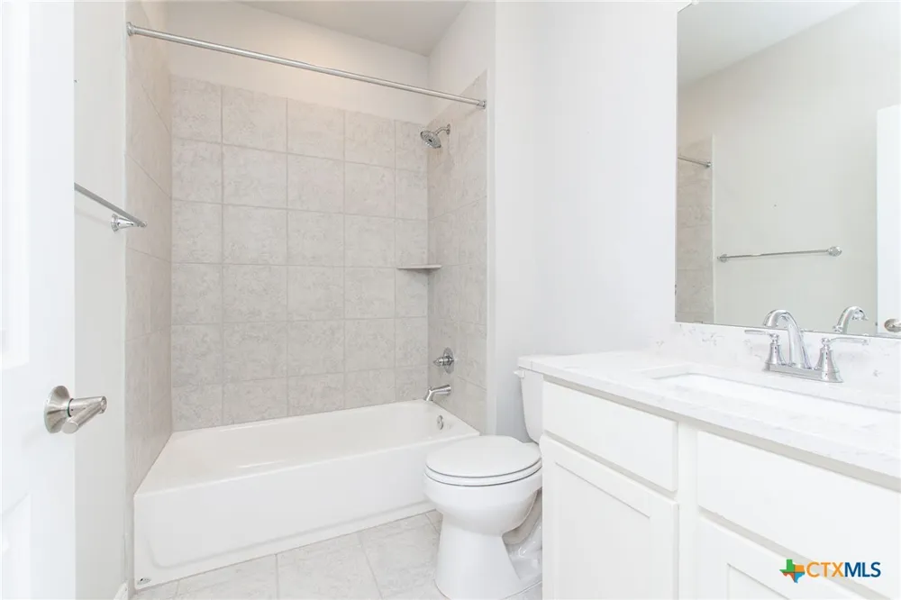 121 Lafitte Drive #101 San Marcos, TX 78666