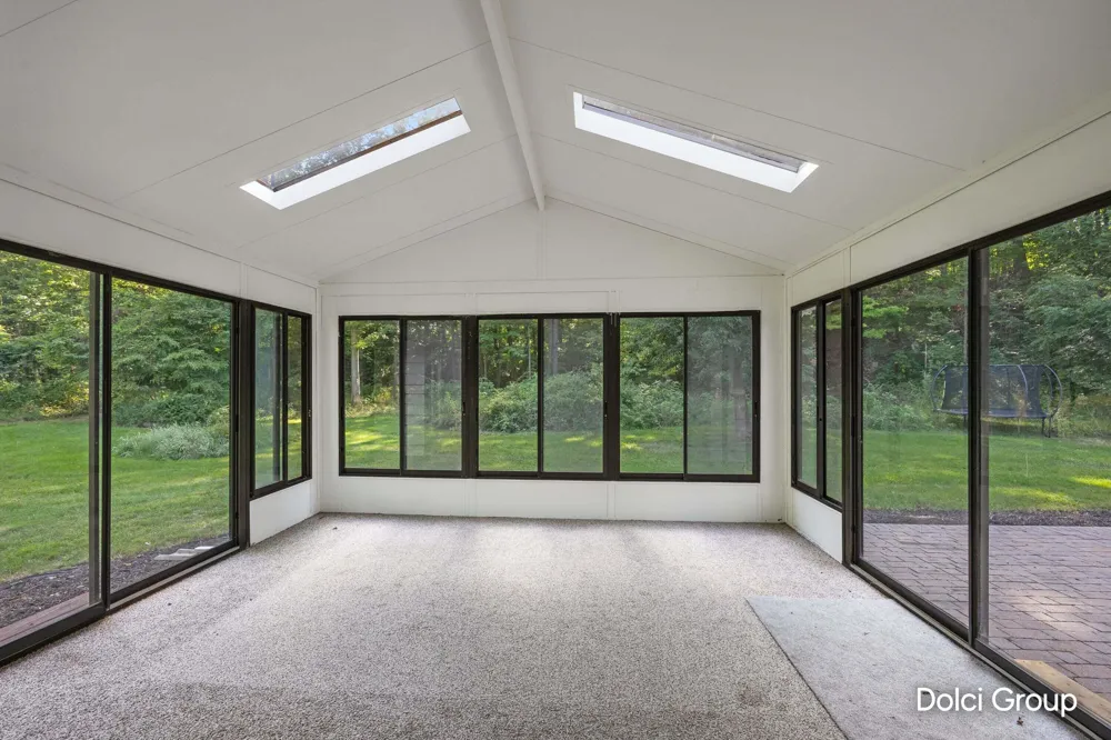 2198 Trillium Lane NW Grand Rapids, MI 49534