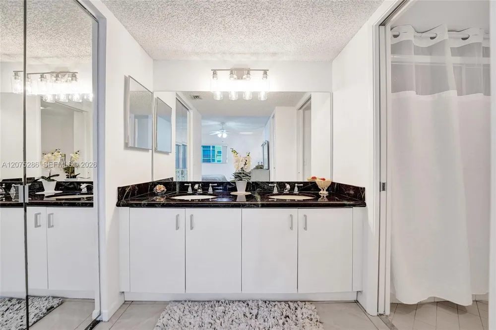 800 SW 137th Ave #101G Pembroke Pines, FL 33027