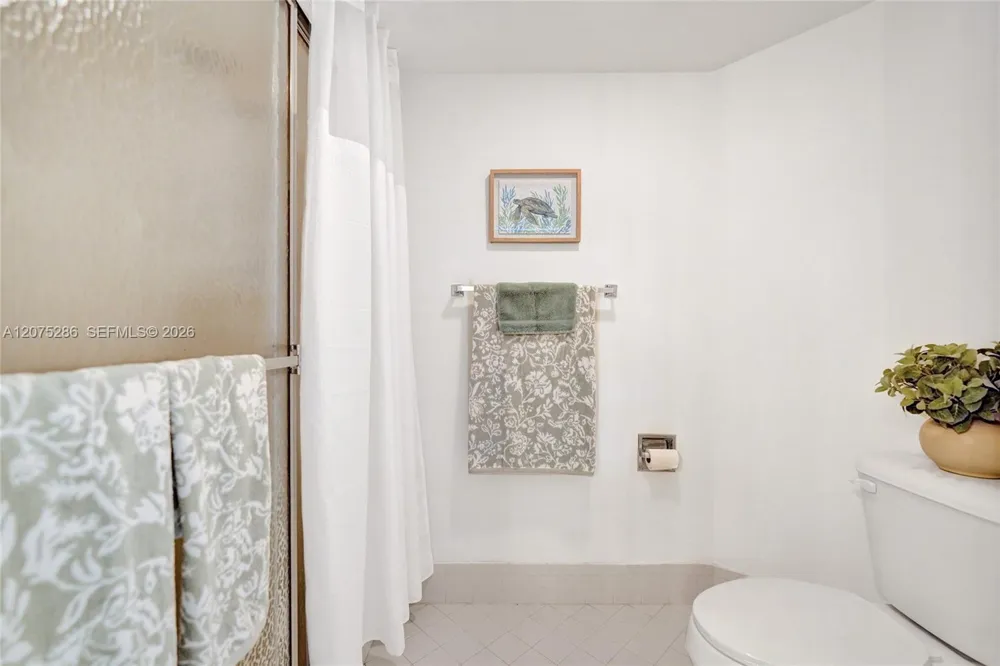 800 SW 137th Ave #101G Pembroke Pines, FL 33027