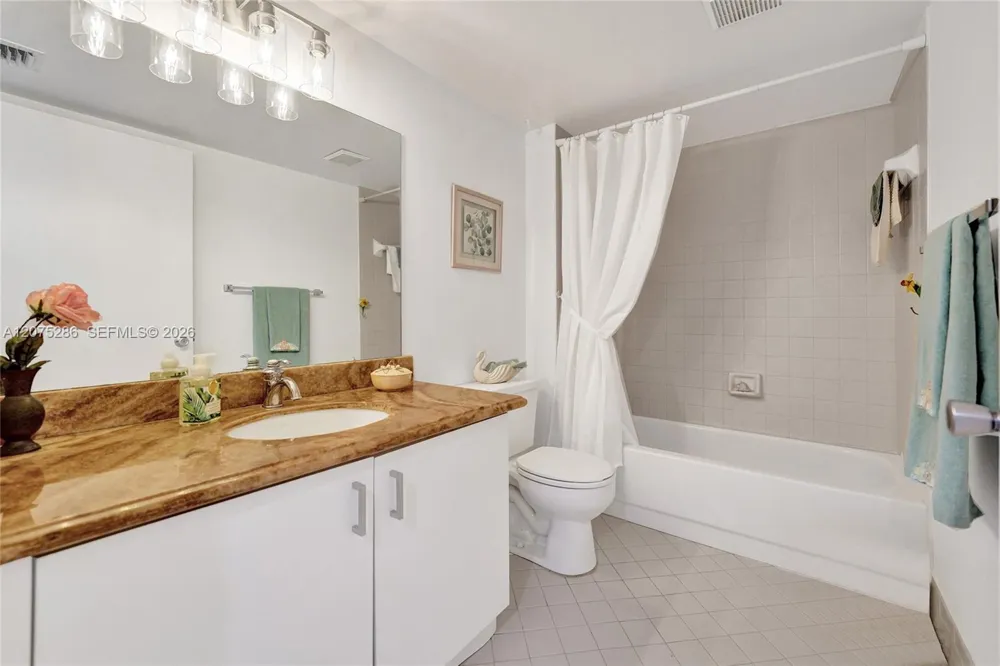 800 SW 137th Ave #101G Pembroke Pines, FL 33027