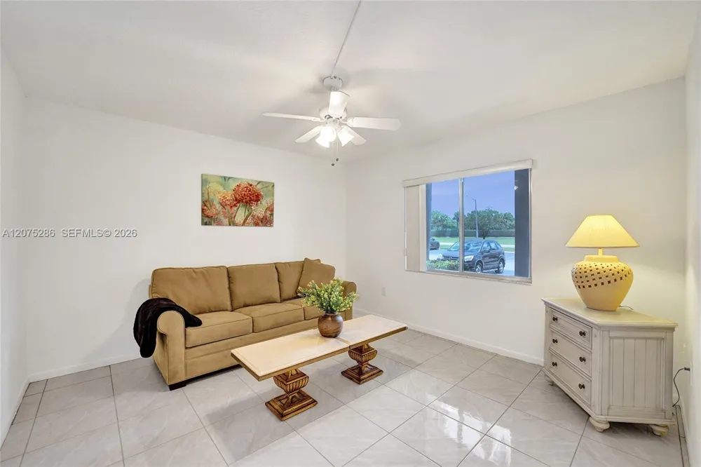 800 SW 137th Ave #101G Pembroke Pines, FL 33027