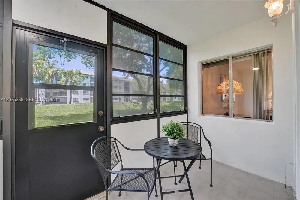 800 SW 137th Ave #101G Pembroke Pines, FL 33027