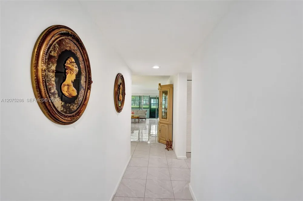 800 SW 137th Ave #101G Pembroke Pines, FL 33027