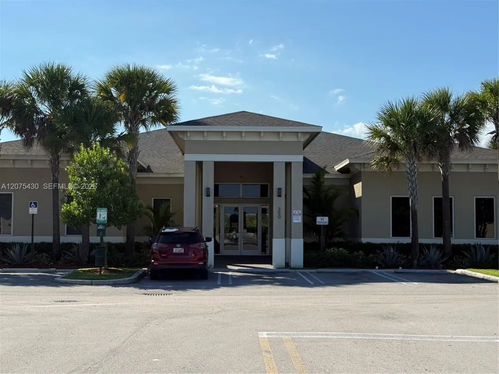 488 NE 5th Ter Florida City, FL 33034