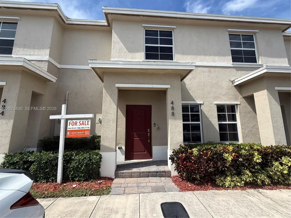 488 NE 5th Ter Florida City, FL 33034