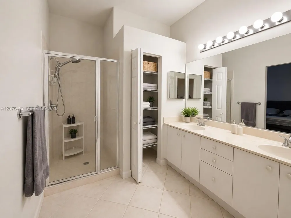 1776 Aspen Ln Weston, FL 33327