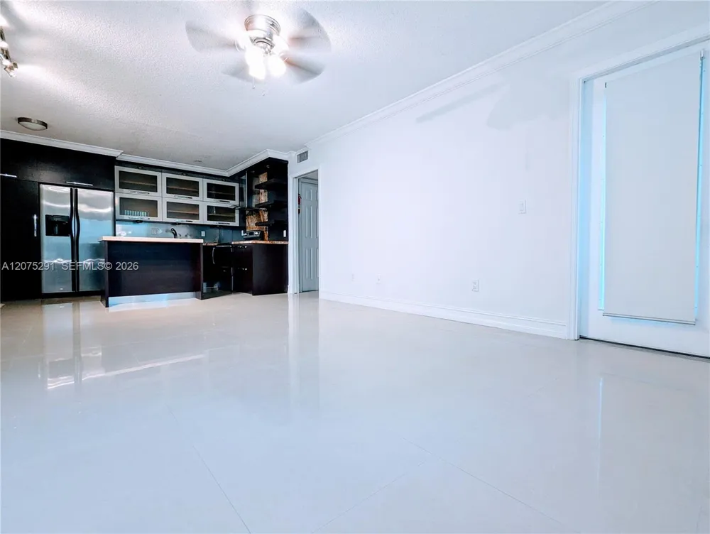 4561 W Mcnab Rd #13 Pompano Beach, FL 33069