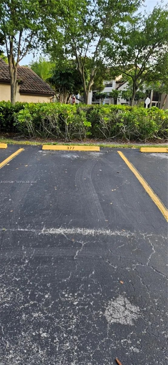 4561 W Mcnab Rd #13 Pompano Beach, FL 33069