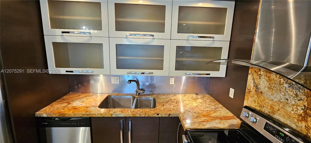 4561 W Mcnab Rd #13 Pompano Beach, FL 33069