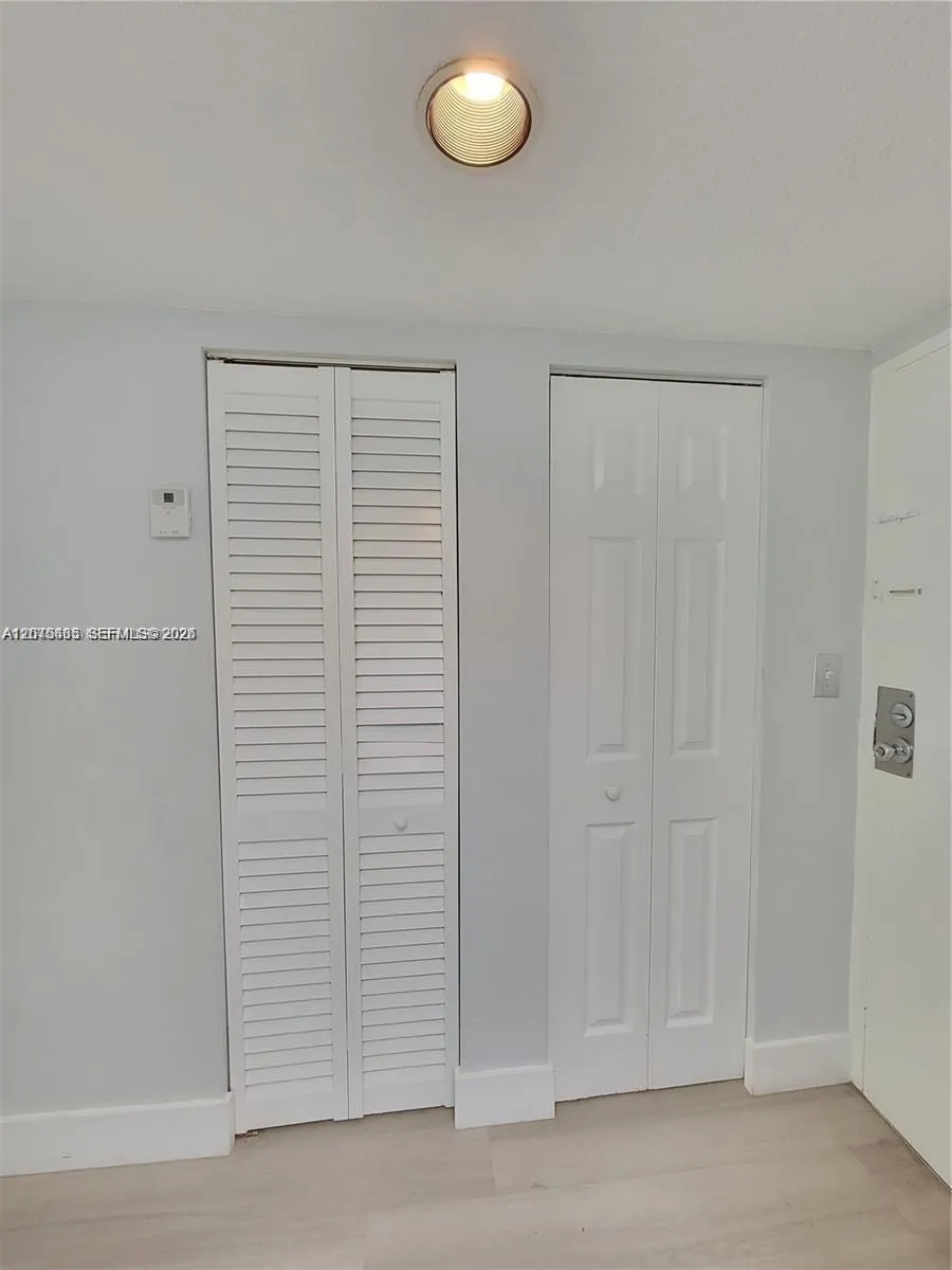 14501 Kendall Dr #412H Miami, FL 33186
