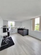 14501 Kendall Dr #412H Miami, FL 33186