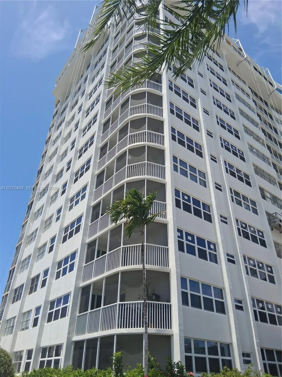 100 Golden Isles Dr #206 Hallandale Beach, FL 33009