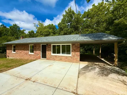 9661 Weik Road