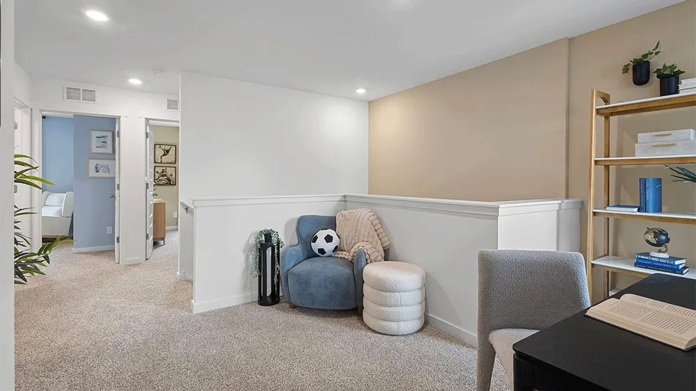 484 Cressmoor Boulevard Hobart, IN 46342
