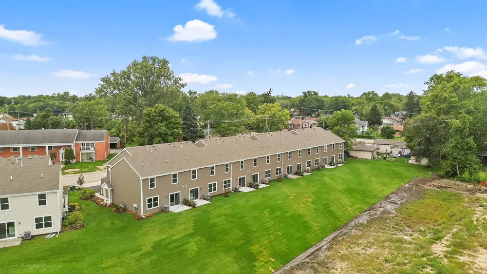 484 Cressmoor Boulevard Hobart, IN 46342