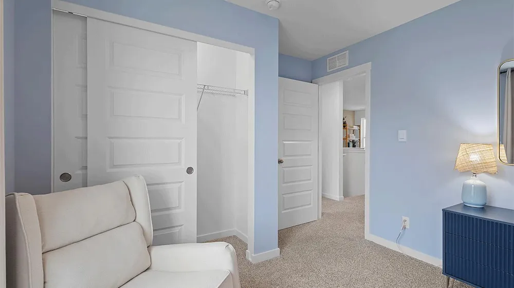 484 Cressmoor Boulevard Hobart, IN 46342