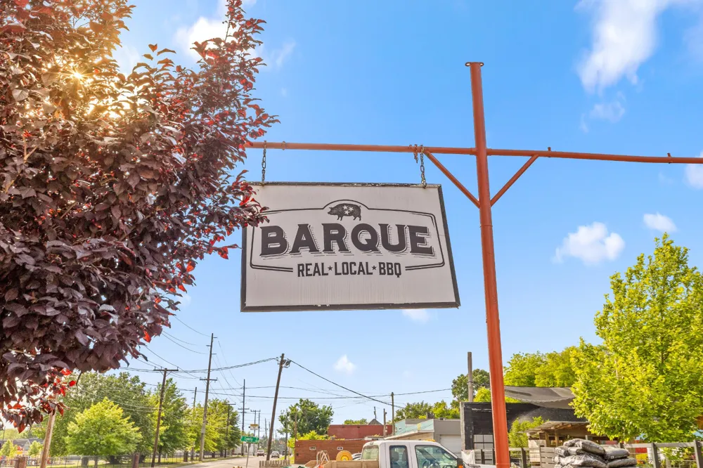 2424 E 18th Street Chattanooga, TN 37404