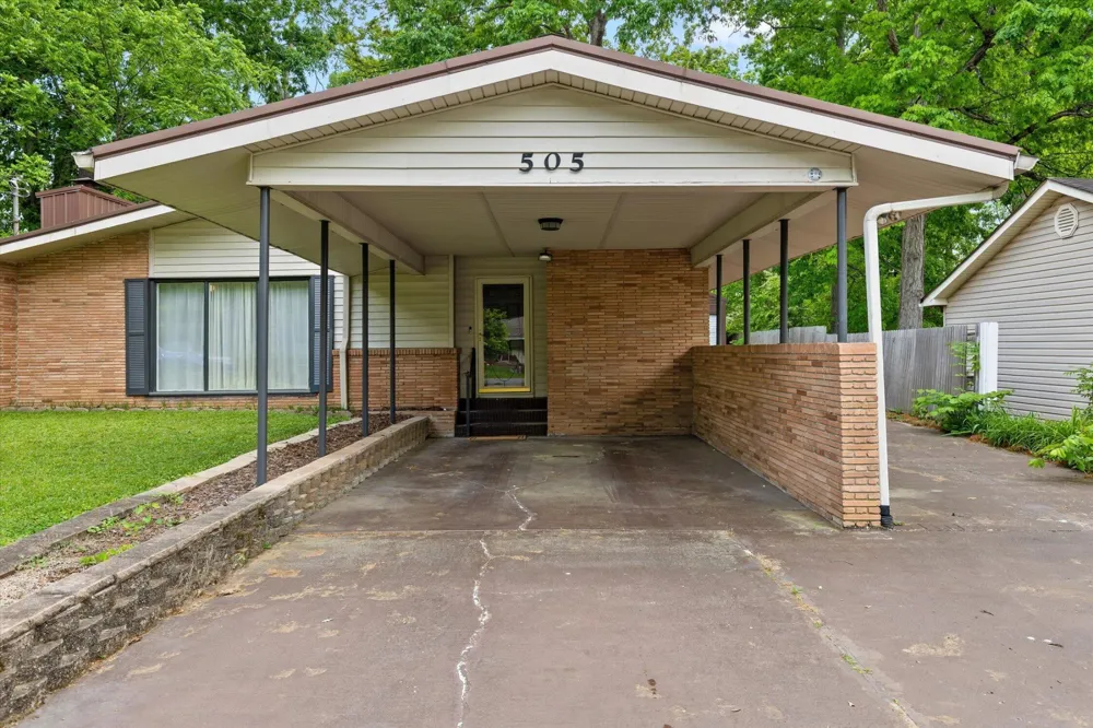 505 Thomas Drive Rossville, GA 30741