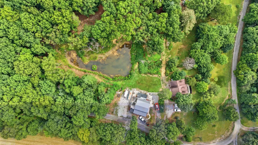 242 Robert Simmons Road Graysville, TN 37338