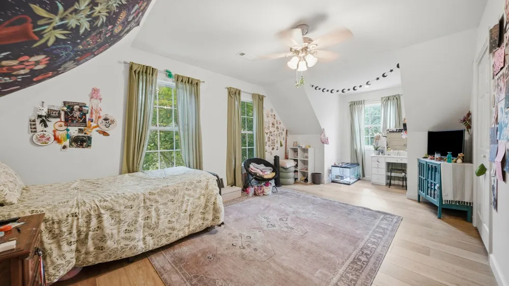242 Robert Simmons Road Graysville, TN 37338