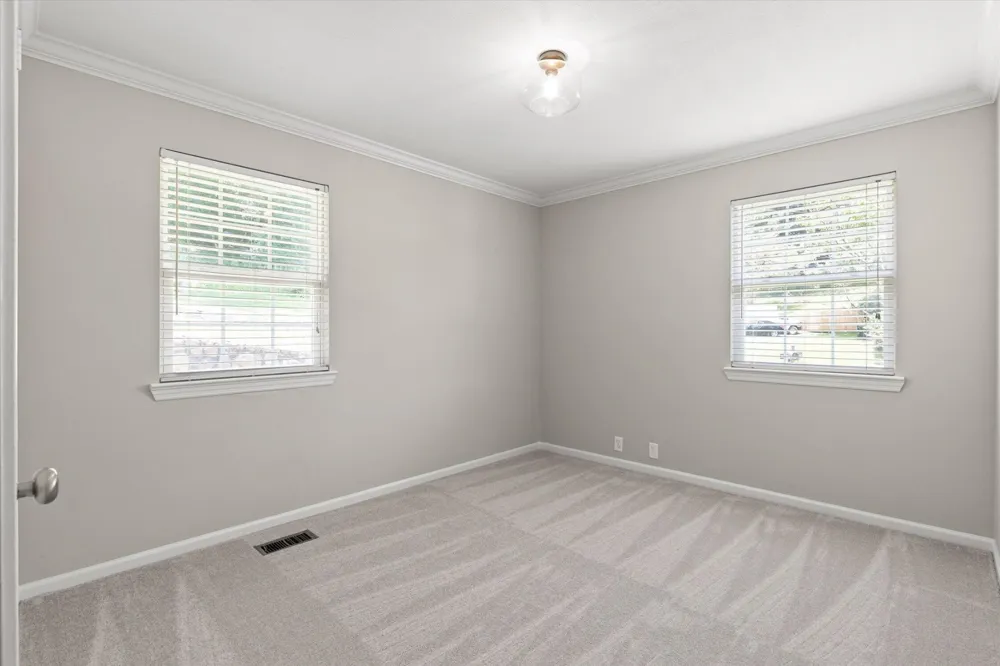 116 Lavonia Avenue Chattanooga, TN 37415