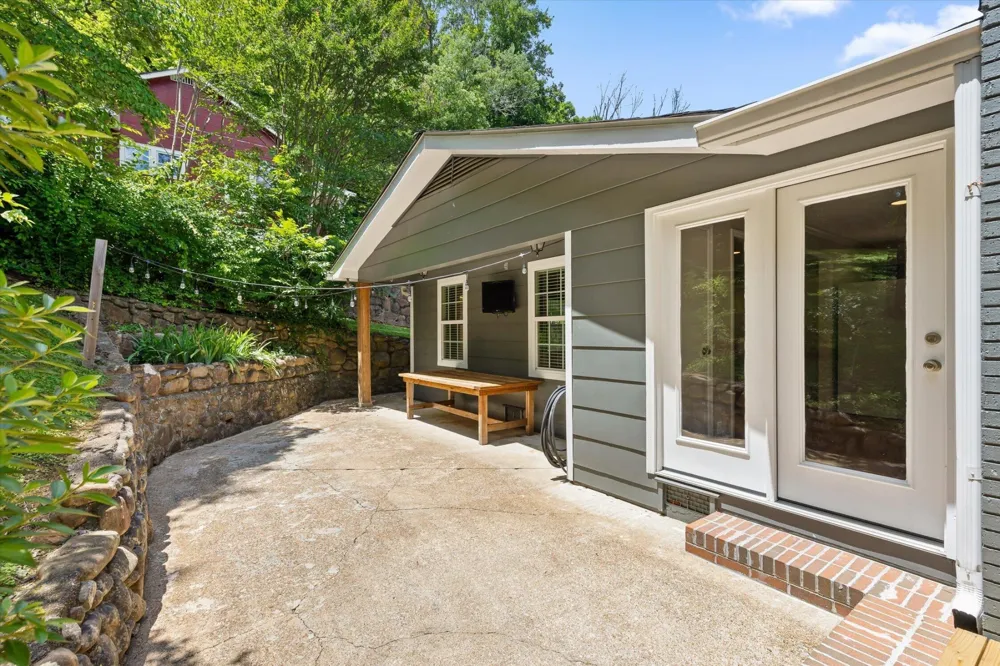 116 Lavonia Avenue Chattanooga, TN 37415
