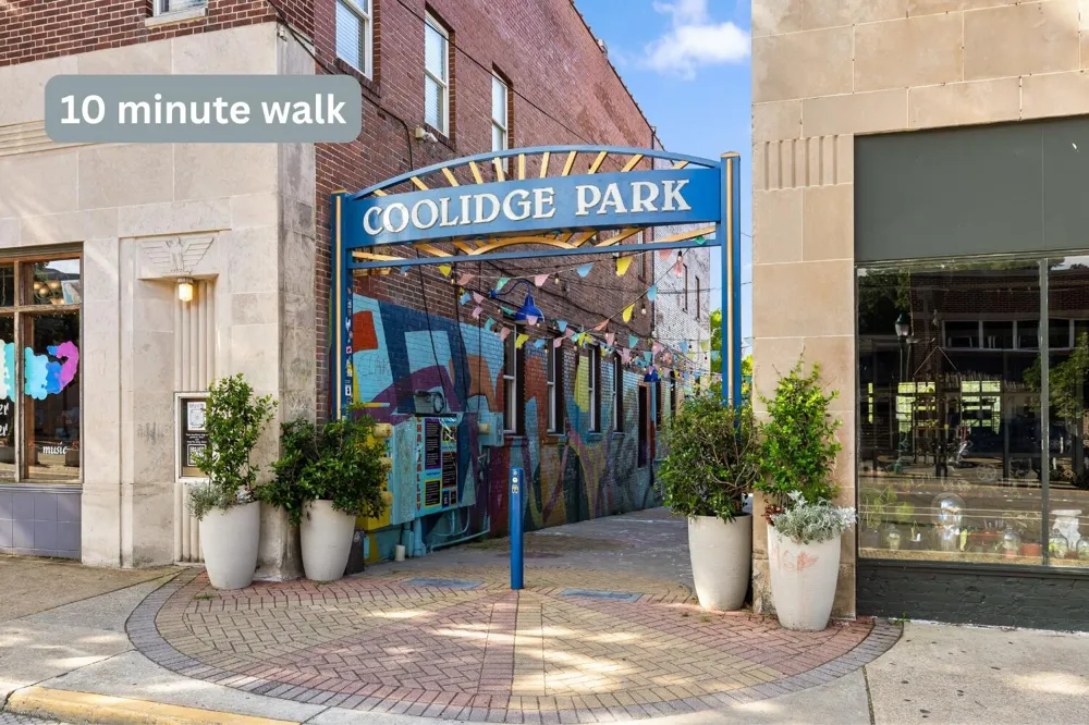 737 N Market Street #8 Chattanooga, TN 37405
