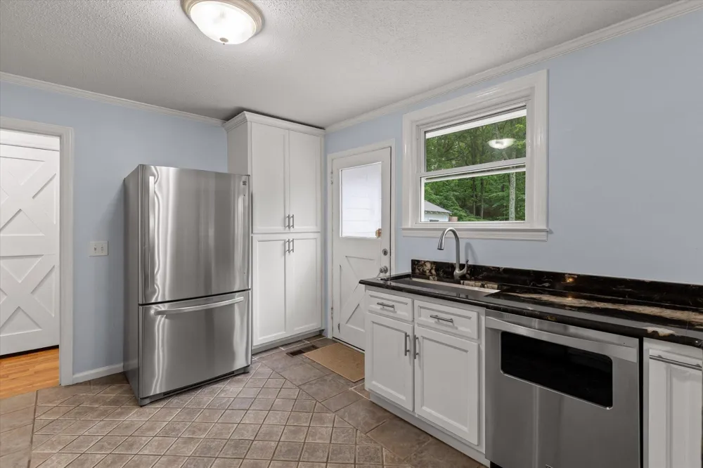 508 Mcfarland Road Lookout Mountain, GA 30750