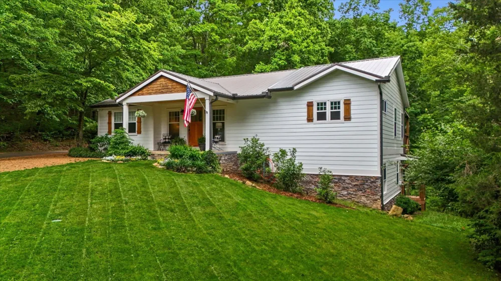 508 Mcfarland Road Lookout Mountain, GA 30750
