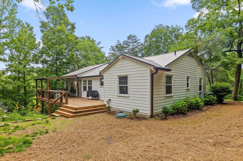 508 Mcfarland Road Lookout Mountain, GA 30750