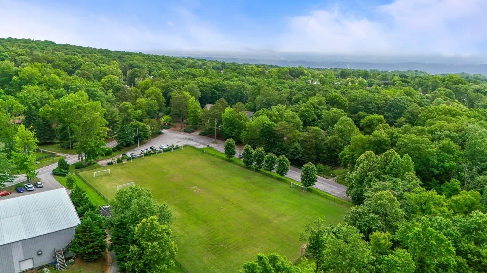 508 Mcfarland Road Lookout Mountain, GA 30750
