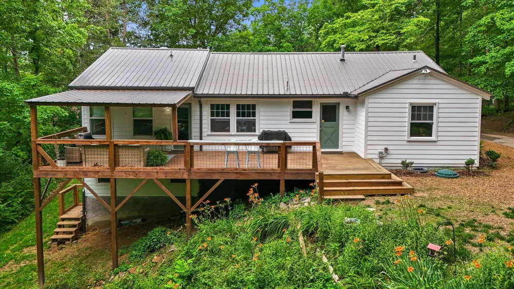 508 Mcfarland Road Lookout Mountain, GA 30750