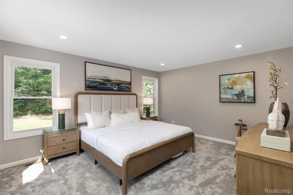 1257 Charrington Road Bloomfield Hills City, MI 48301