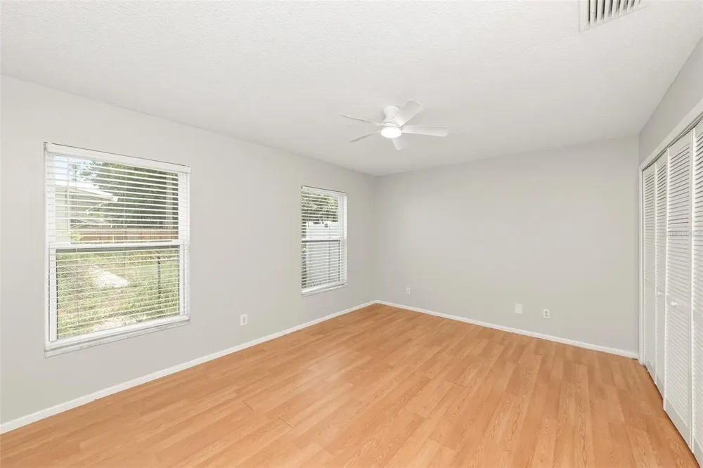 1215 39TH STREET W Bradenton, FL 34205