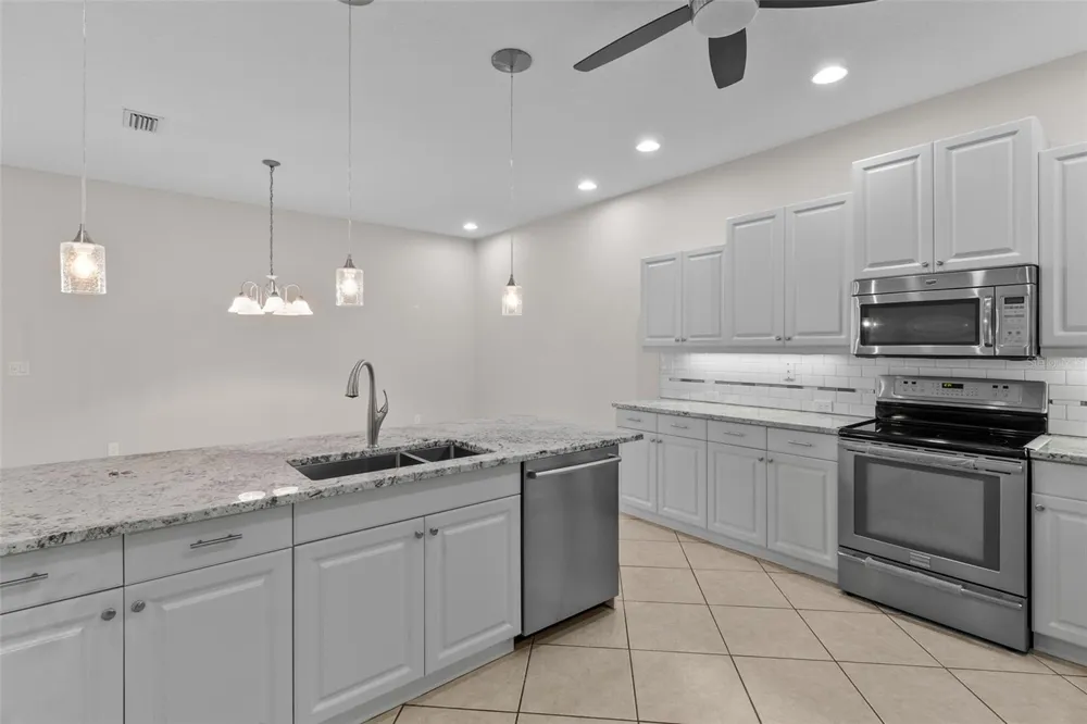 9486 HAWK NEST LANE North Port, FL 34287