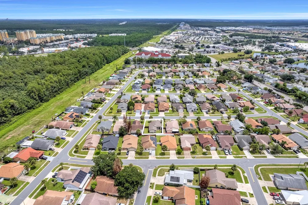 3266 PEACE PIPE DRIVE Kissimmee, FL 34746