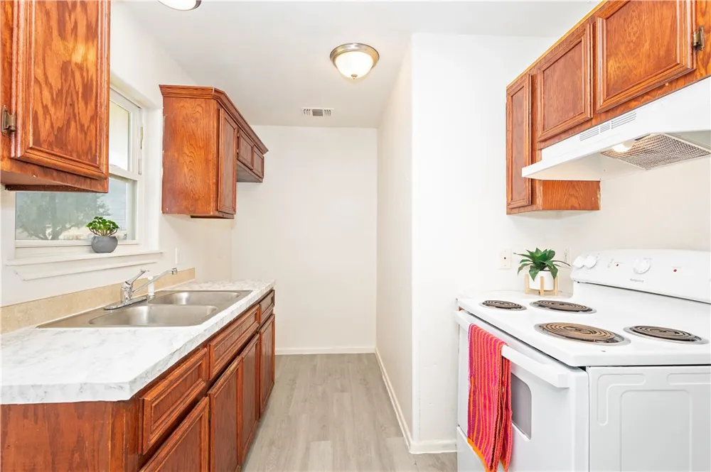 1802 16th Street Corpus Christi, TX 78404