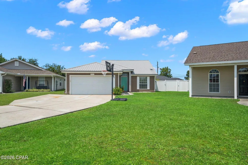3005 Nowell Court Panama City, FL 32405