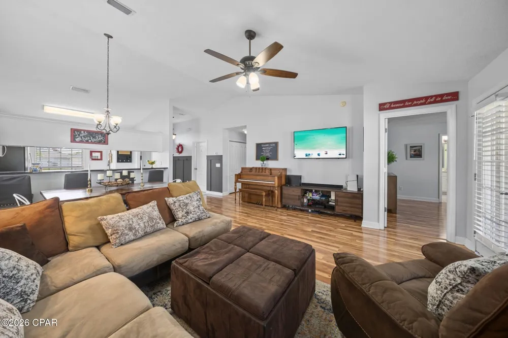 3005 Nowell Court Panama City, FL 32405