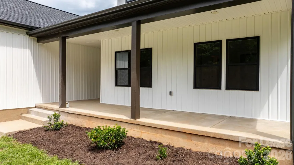 2996 Jack Whitener Road Newton, NC 28658