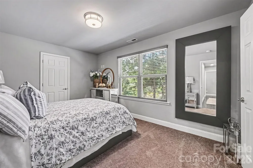 14832 Brighton Place Charlotte, NC 28227