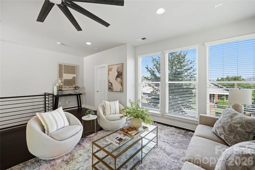 1523 Duckworth Avenue Charlotte, NC 28208