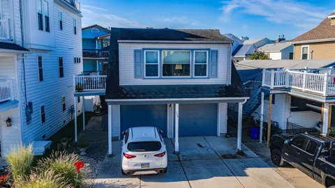 324 W 17th